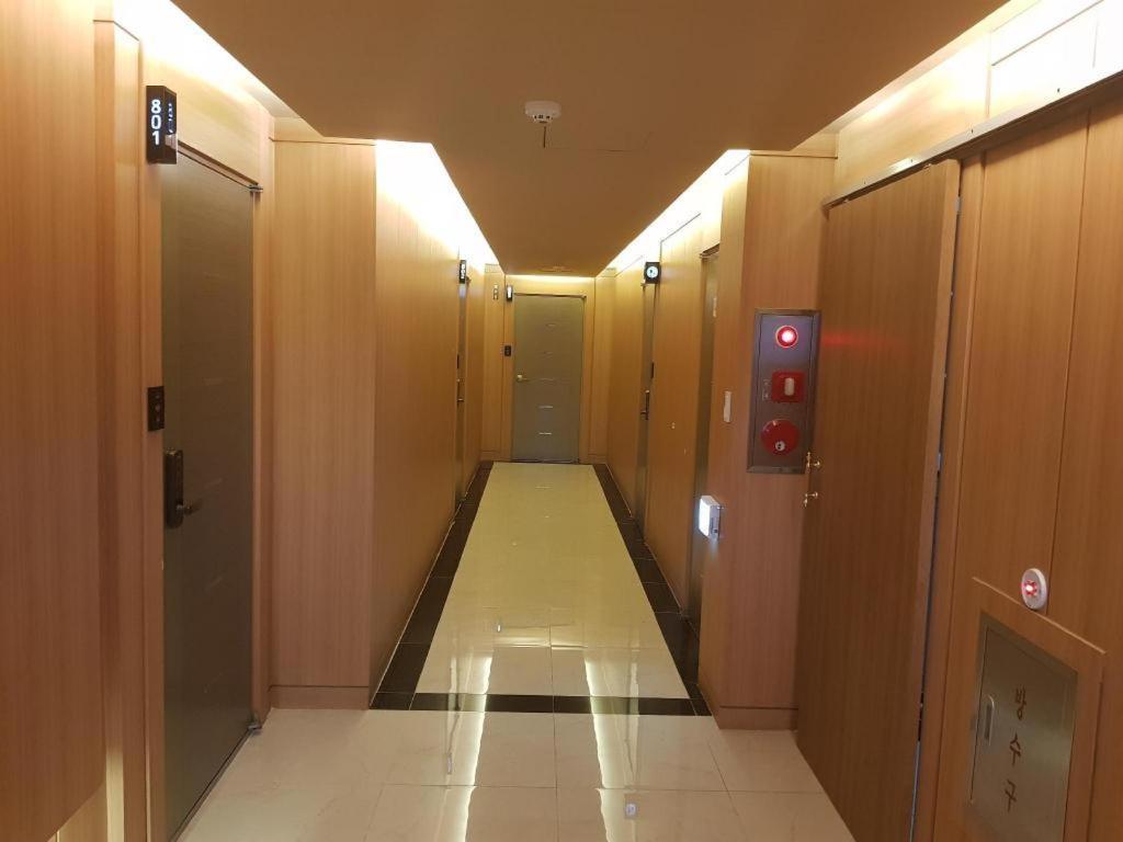 Sky Hotel צ'אנגוון מראה חיצוני תמונה