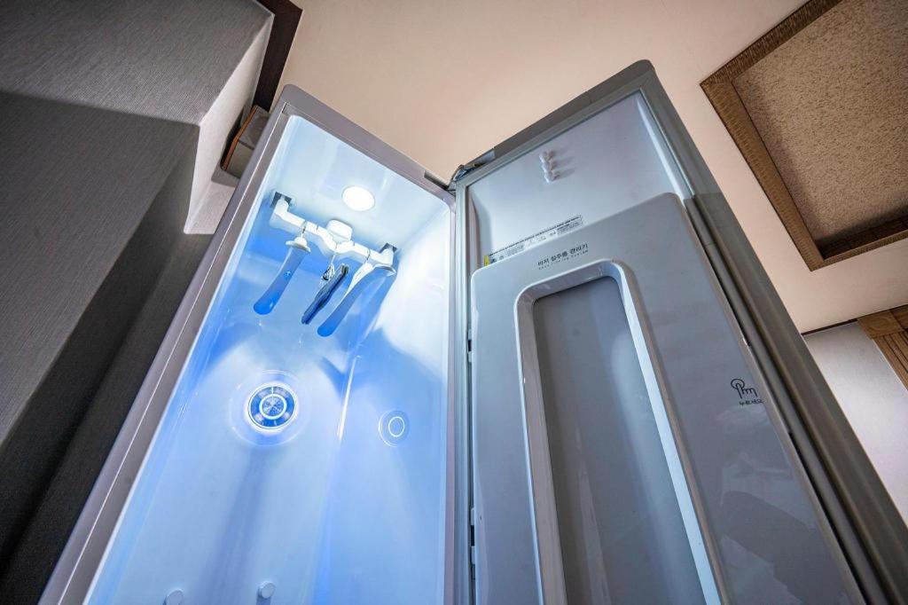 Sky Hotel צ'אנגוון מראה חיצוני תמונה