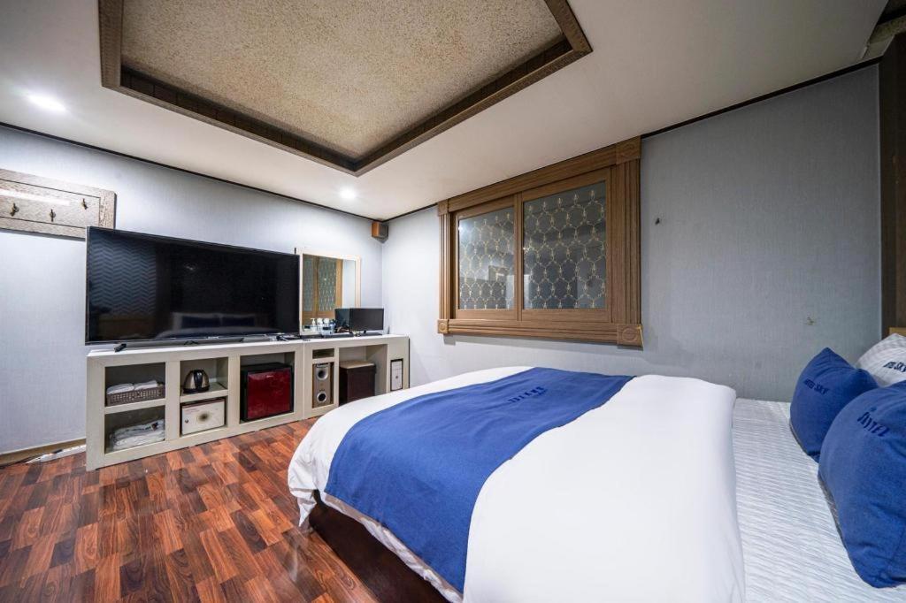 Sky Hotel צ'אנגוון מראה חיצוני תמונה