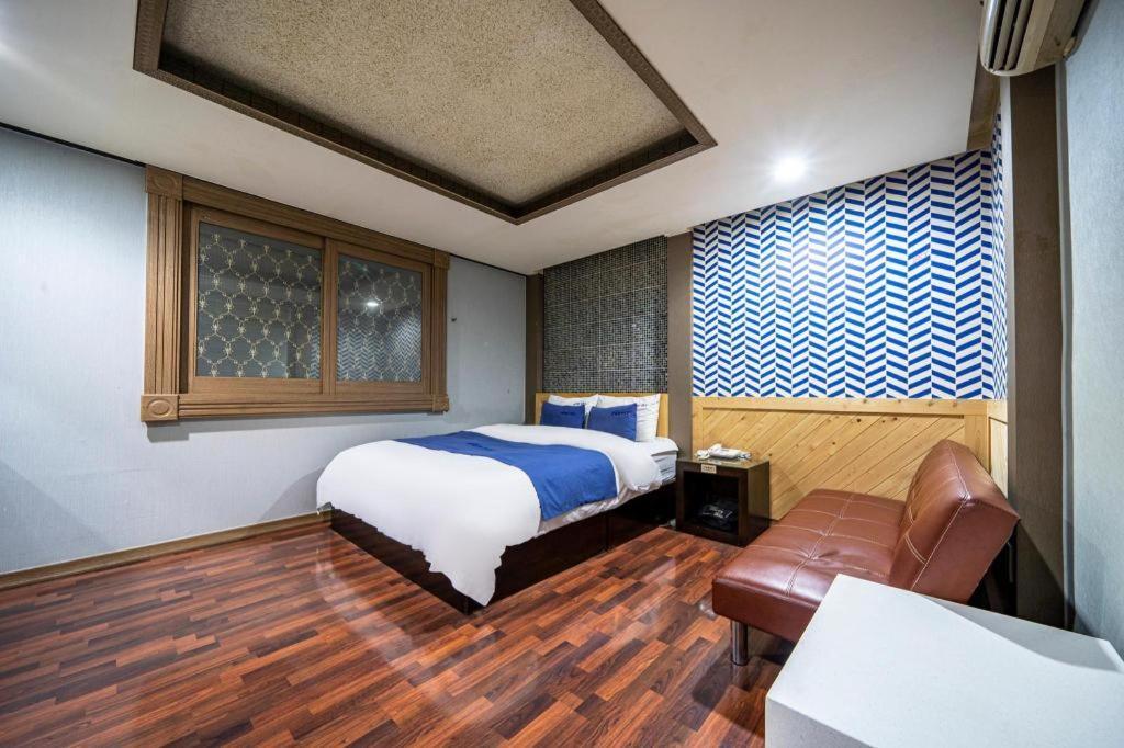 Sky Hotel צ'אנגוון מראה חיצוני תמונה
